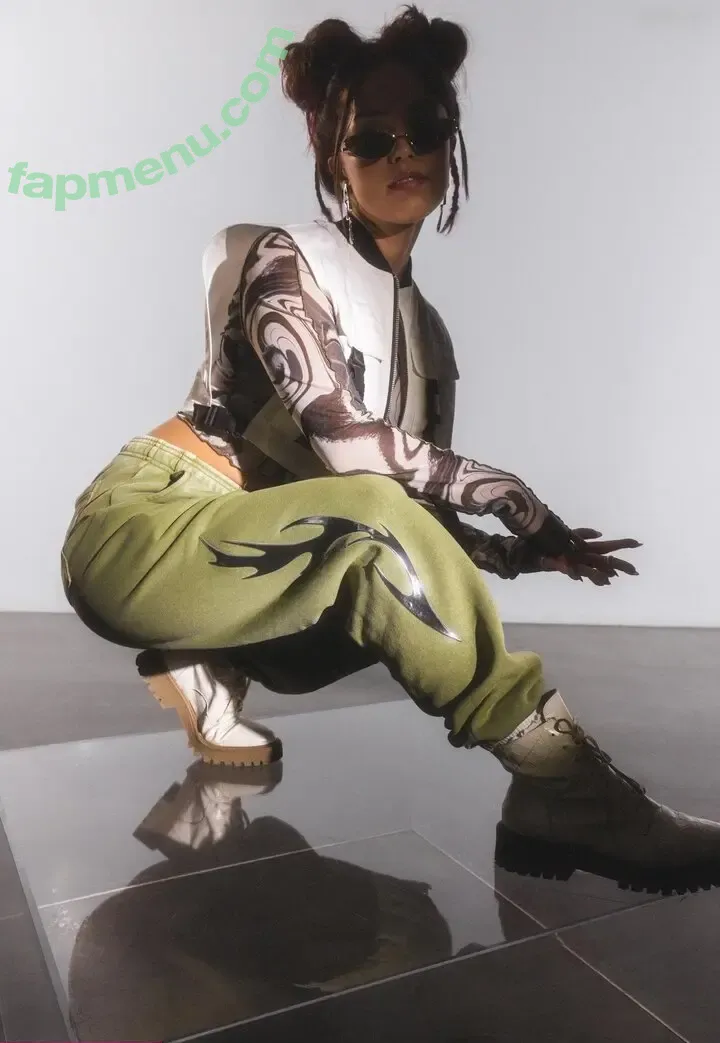 Valkyrae nude photo #0241 (Valkyrae)