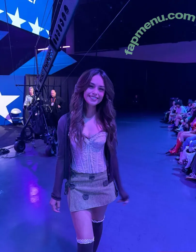 Valkyrae nude photo #0301 (Valkyrae)