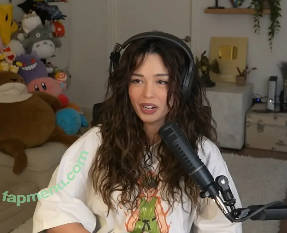 Valkyrae nude photo #0999 (Valkyrae)