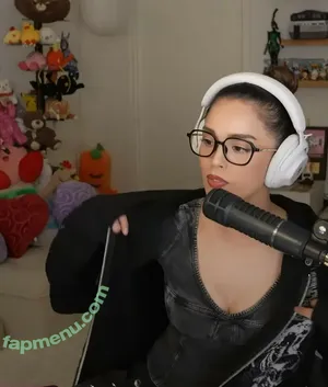 Valkyrae nude photo #1270