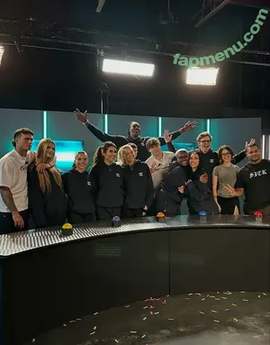 Valkyrae nude photo #1279