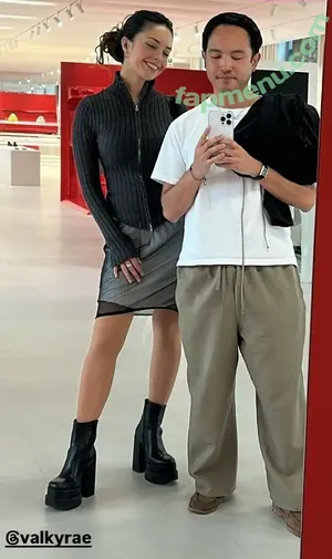 Valkyrae nude photo #1283