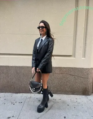 Valkyrae nude photo #1291