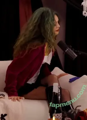 Valkyrae nude photo #1342