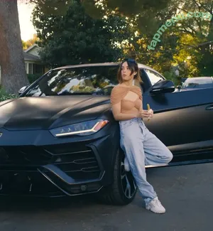 Valkyrae nude photo #1355