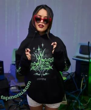 Valkyrae nude photo #1372