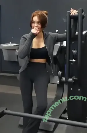 Valkyrae nude photo #1413