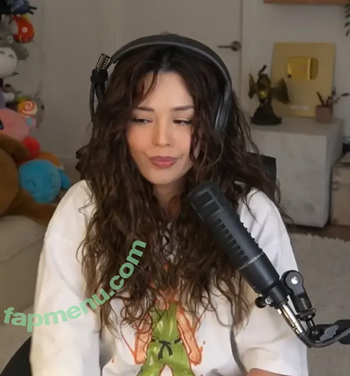 Valkyrae nude photo #1000 (Valkyrae)