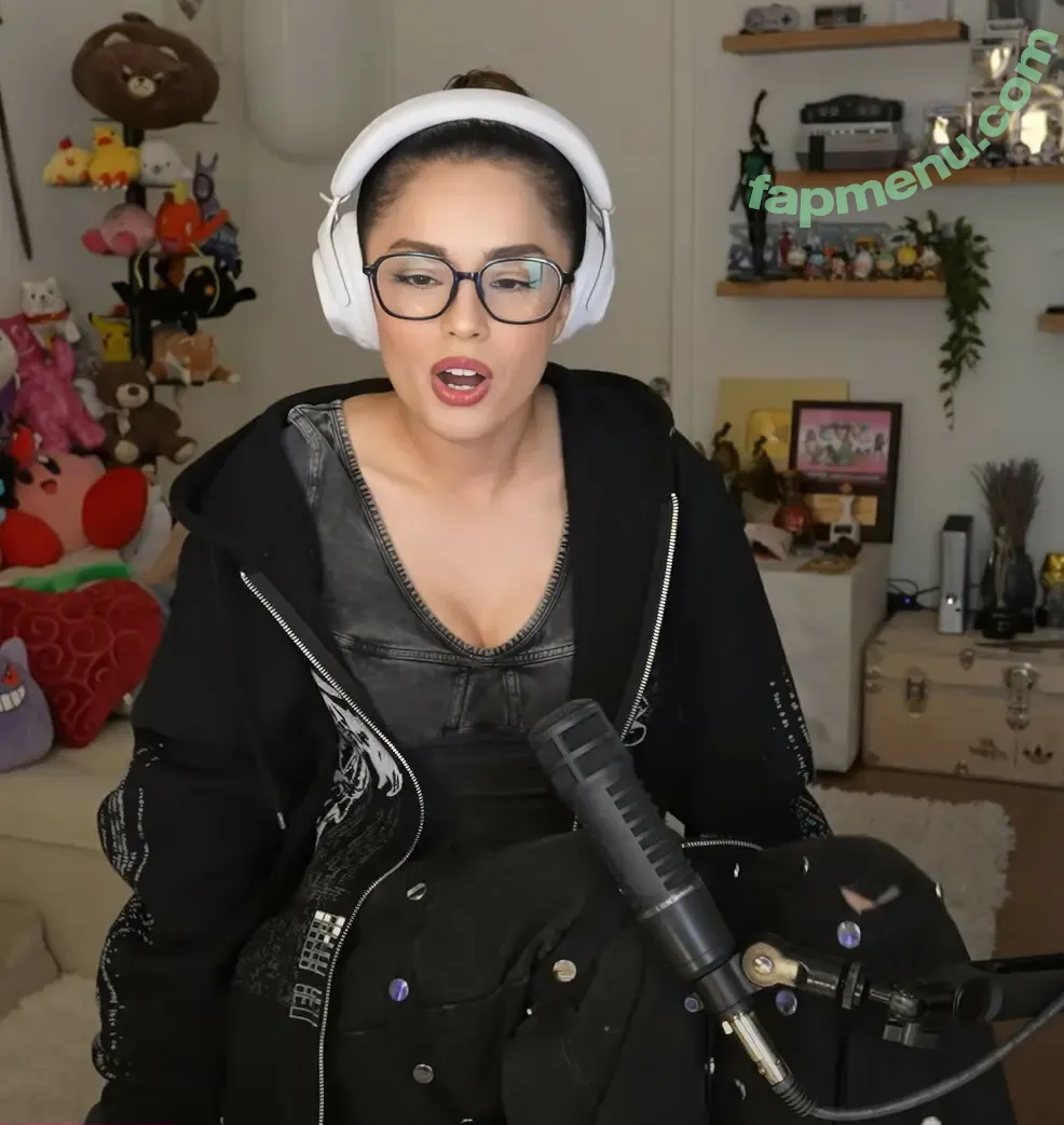 Valkyrae nude photo #1260 (Valkyrae)