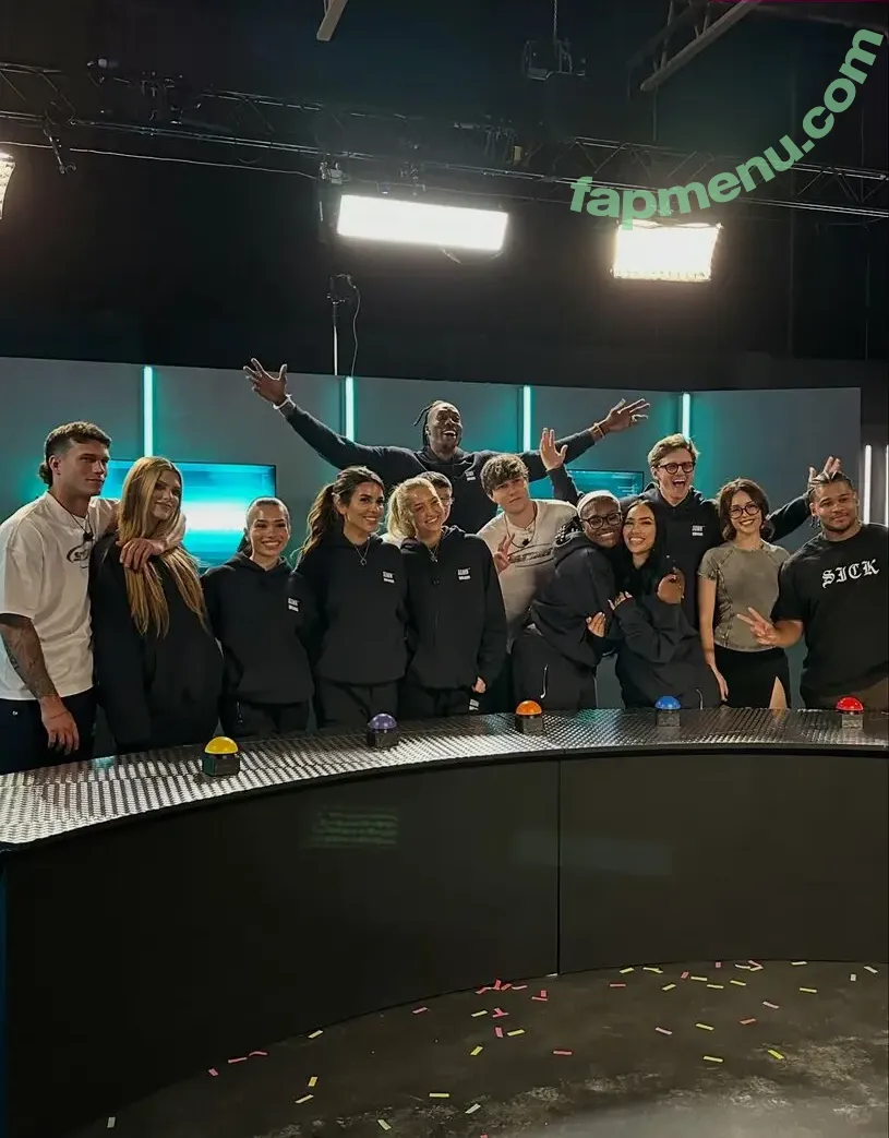 Valkyrae nude photo #1279 (Valkyrae)