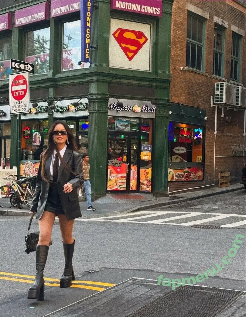 Valkyrae nude photo #1290 (Valkyrae)