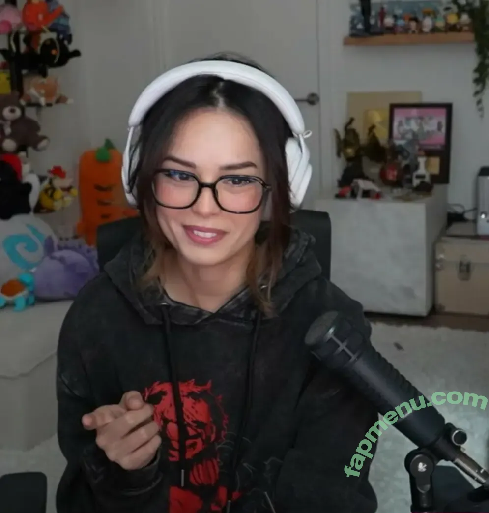 Valkyrae nude photo #1332 (Valkyrae)