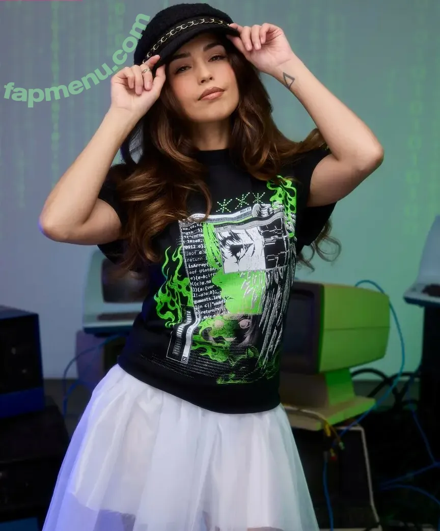 Valkyrae nude photo #1383 (Valkyrae)