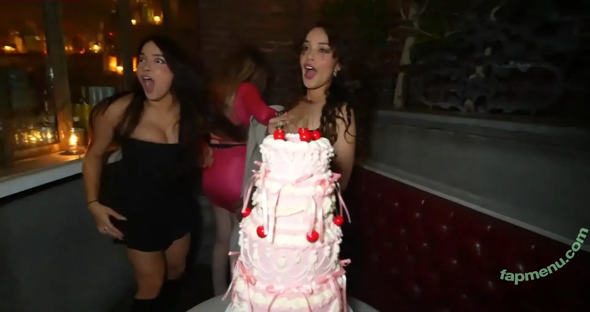 Valkyrae nude photo #1479 (Valkyrae)