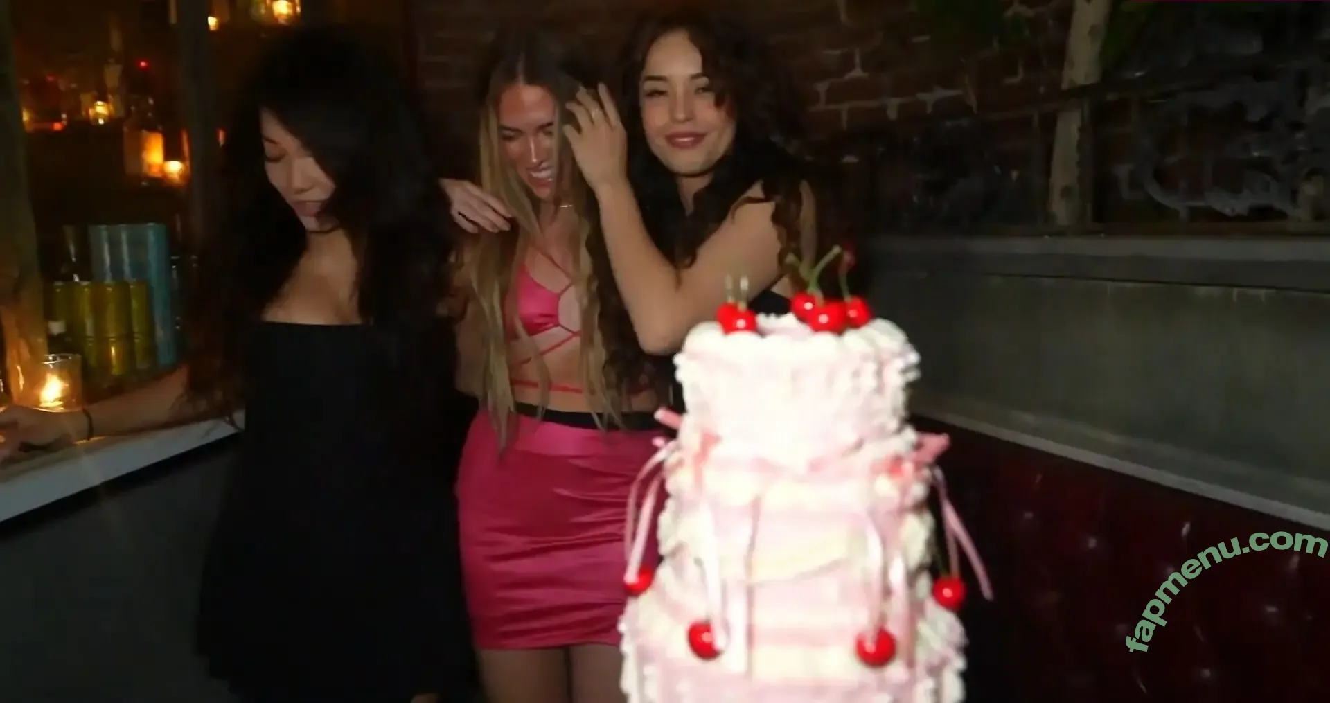 Valkyrae nude photo #1482 (Valkyrae)