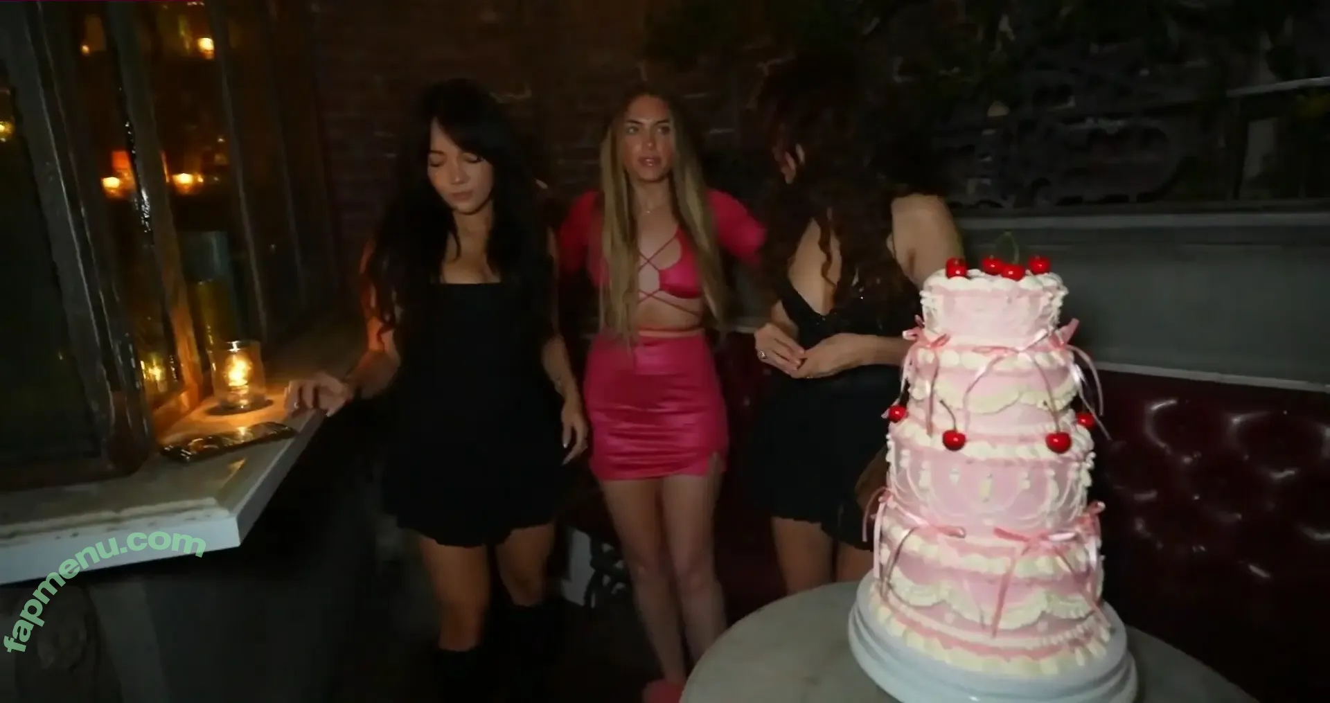 Valkyrae nude photo #1485 (Valkyrae)