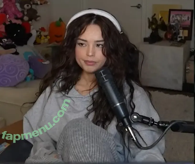 Valkyrae nude photo #1582 (Valkyrae)