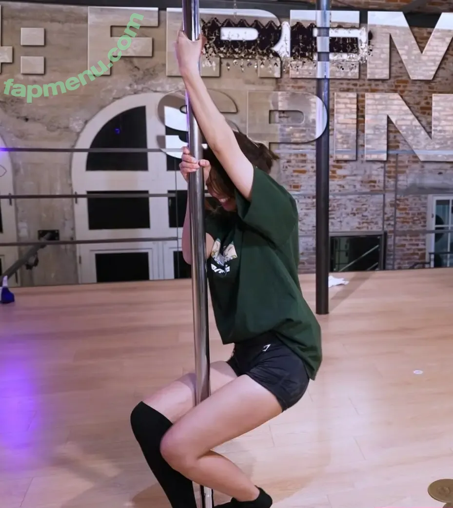 Valkyrae nude photo #1606 (Valkyrae)