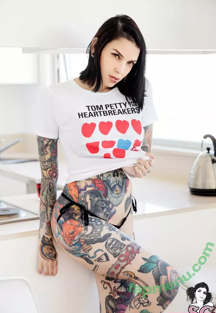 Valkyria nude photo #0041 (valky / valkyria.sg)