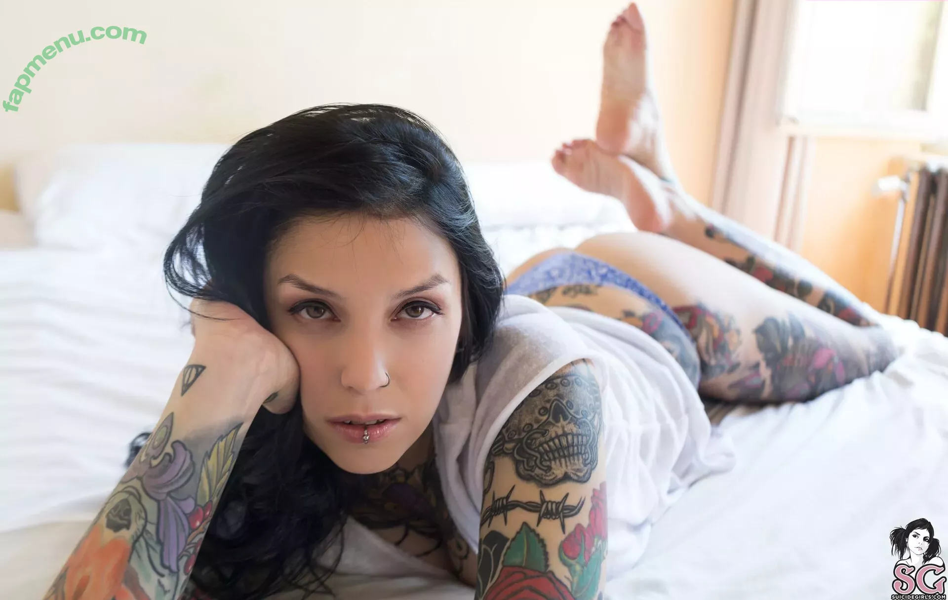 Valkyria nude photo #0265 (valky / valkyria.sg)