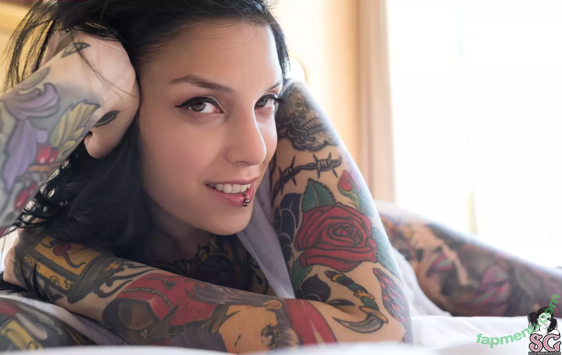 Valkyria nude photo #0266 (valky / valkyria.sg)