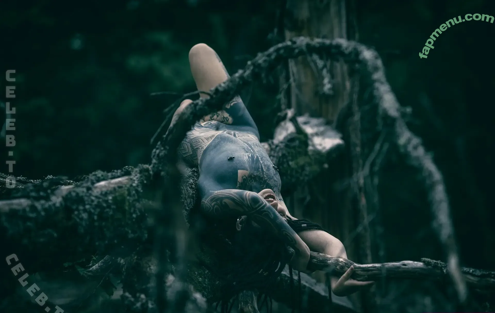 Valkyriz nude photo #0059 (AlicaTalithavonStinki / _valkyriz_)