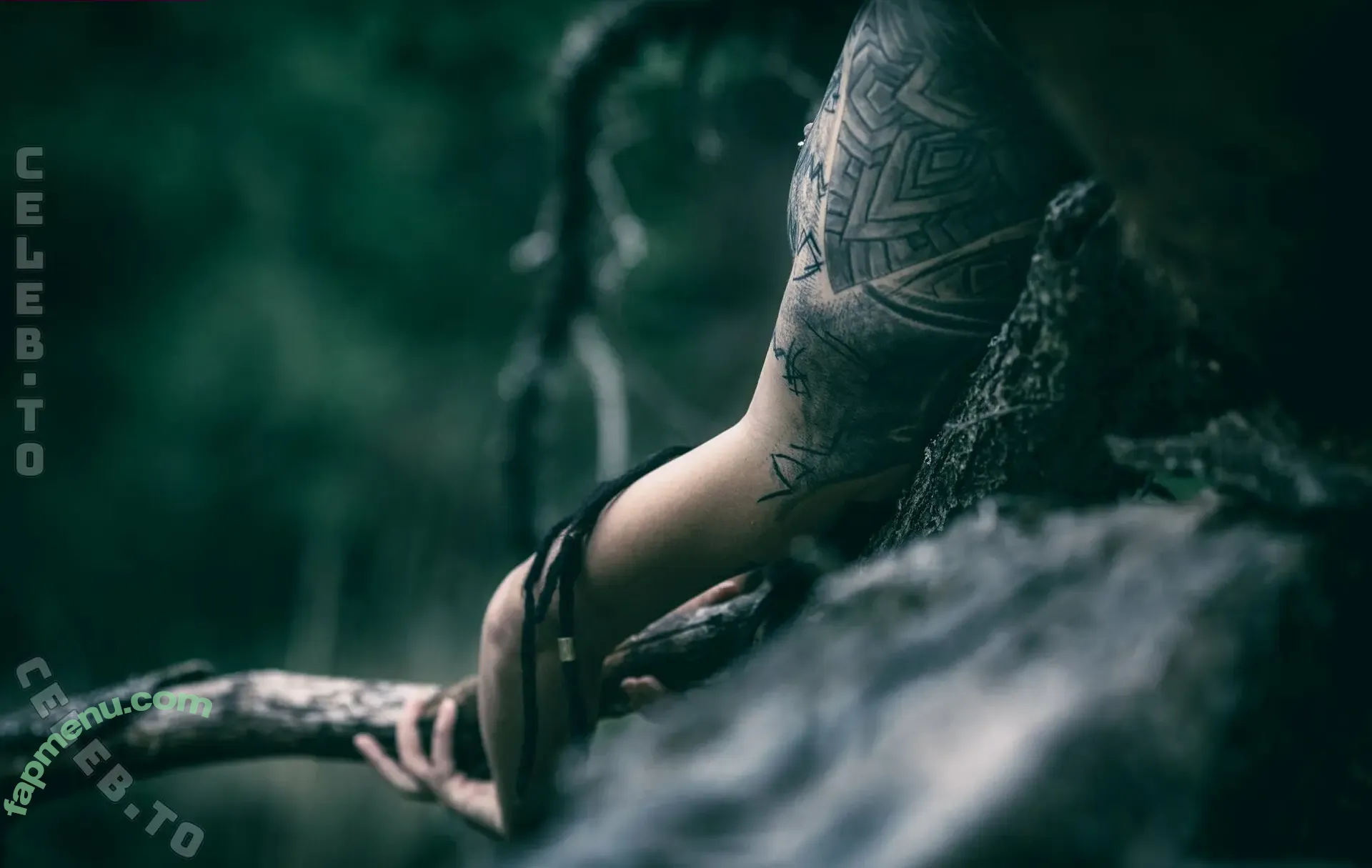 Valkyriz nude photo #0060 (AlicaTalithavonStinki / _valkyriz_)