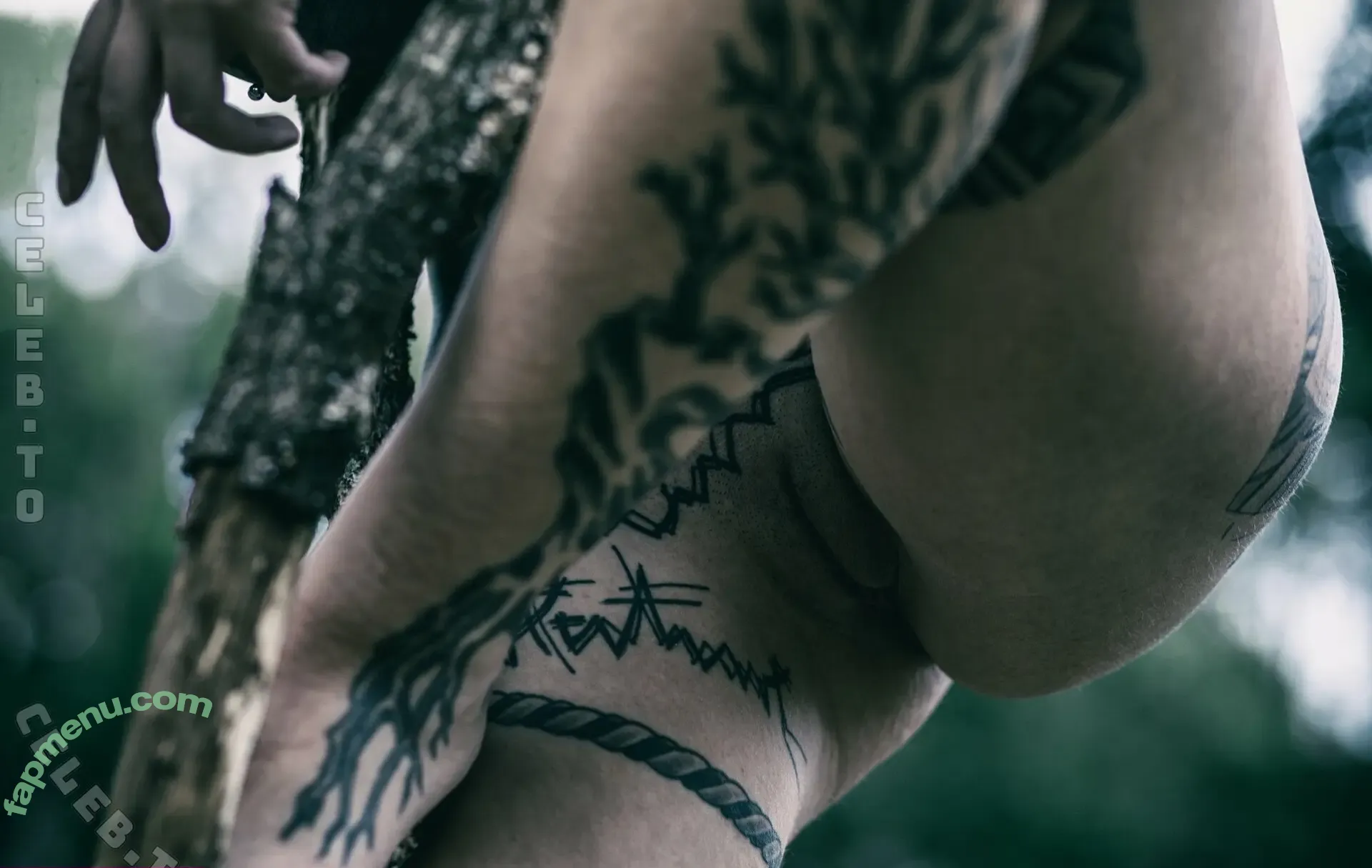 Valkyriz nude photo #0072 (AlicaTalithavonStinki / _valkyriz_)