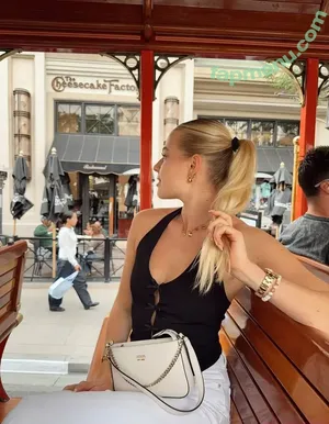 Vallixpauline nude photo #0703