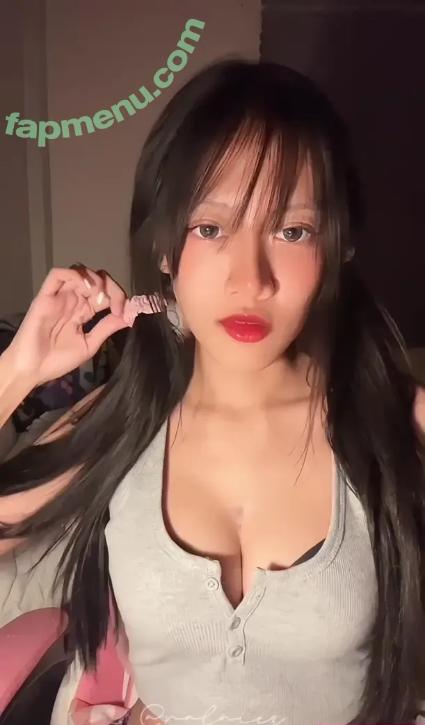 Valniez nude photo #0365 (anacoolkids / of_valen_valdes)