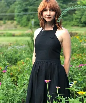 Valorie Curry / valoriecurry nude photo #0037