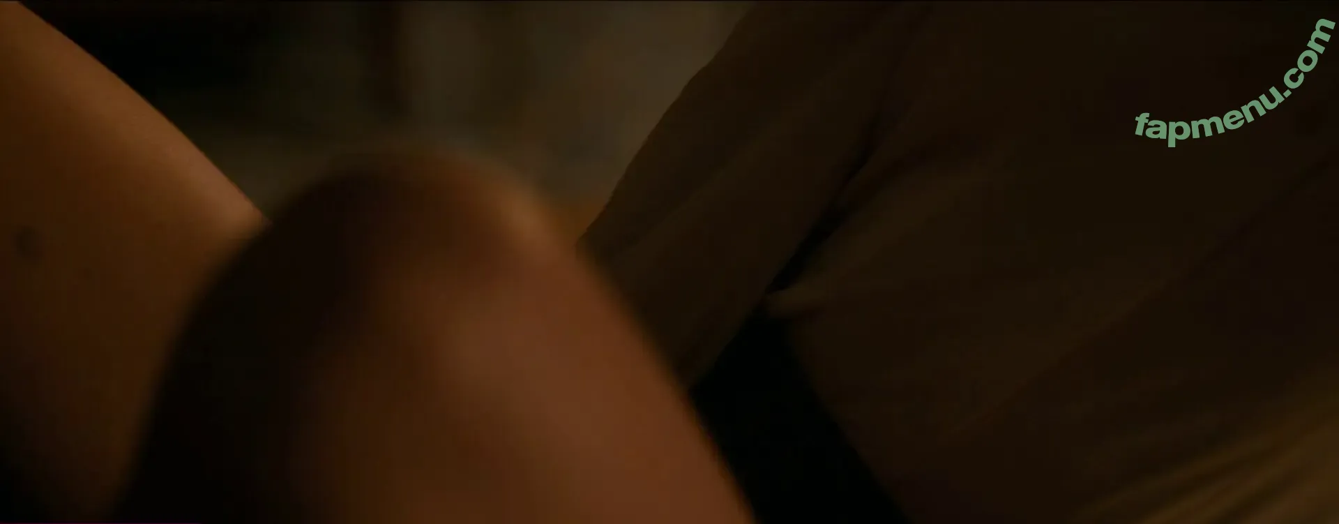 Valorie Curry nude photo #0025 (valoriecurry)