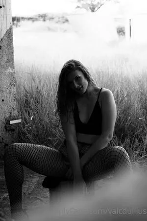 Valquíria Dullius / valcdullius nude photo #0012