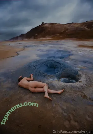  nude photo #0007