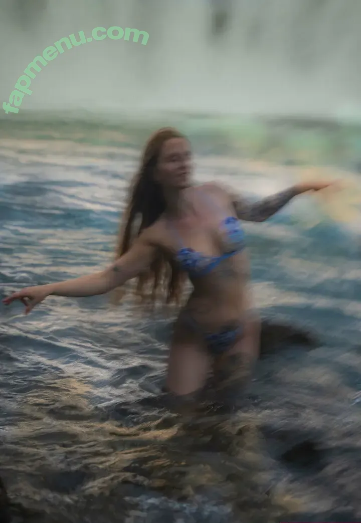 valyrkjan nude photo #0029 (valyrkjan)