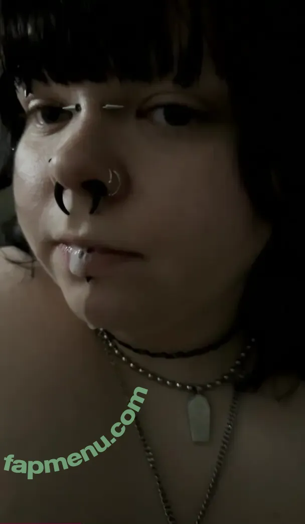 vamp.thr0bb nude photo #0012 (vamp.thr0b)
