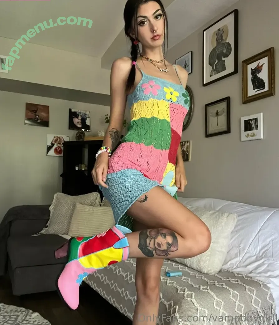 vampbbygirll nude photo #0021 (nessibbyy)