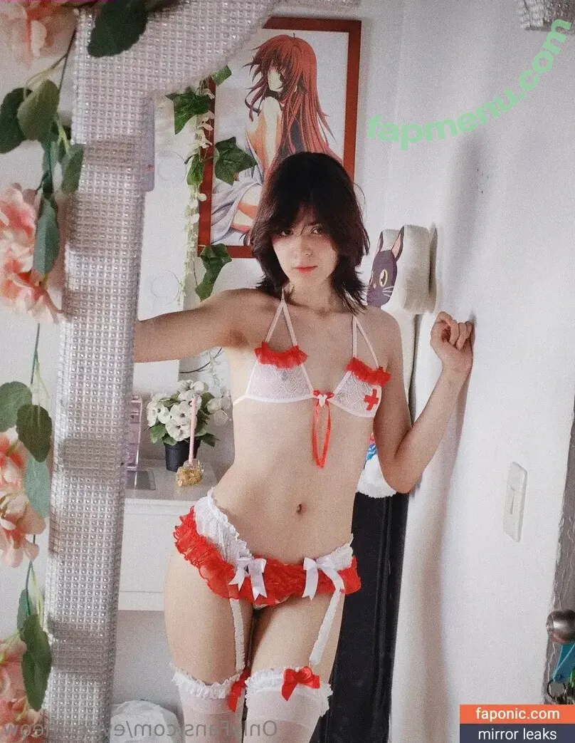 vampireeve nude photo #0001 (Eve Vampire)