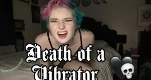 vampirepriestpoison / priestesspoison nude photo #0001