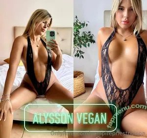 vampirepriestpoison / priestesspoison nude photo #0006