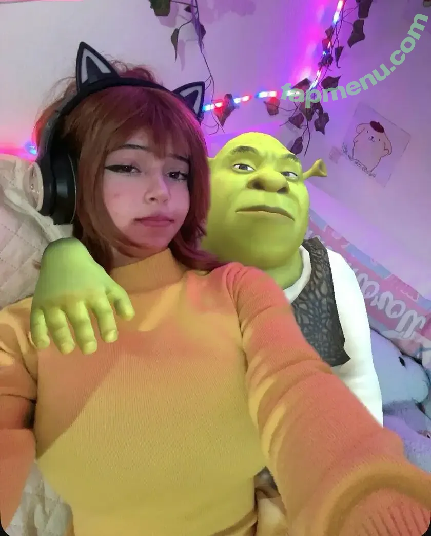 VampiryBatg nude photo #0005 (Mia Cuscuz / Pinguim_insano)