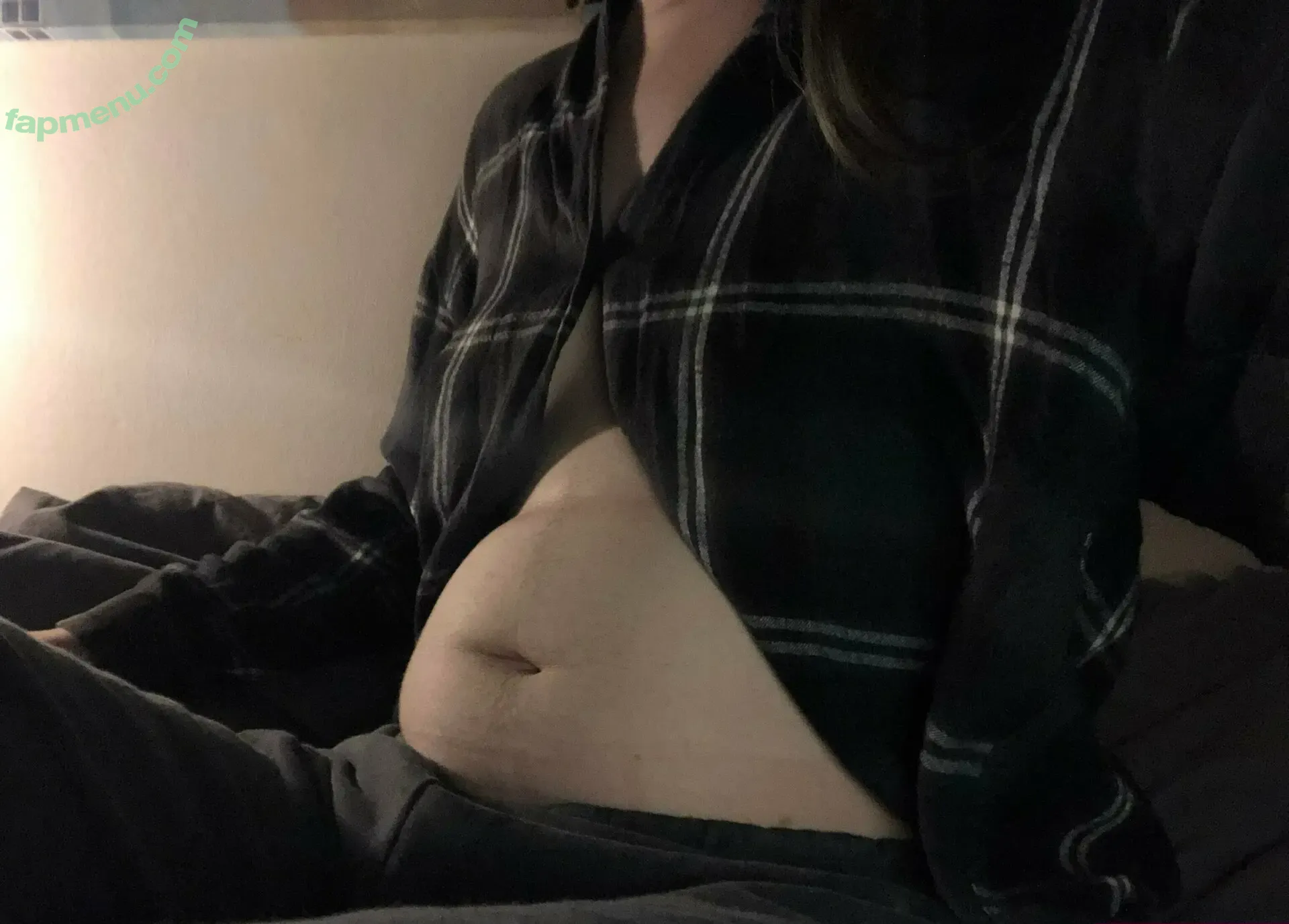 vampyfeedee nude photo #0015 (vampyteef)