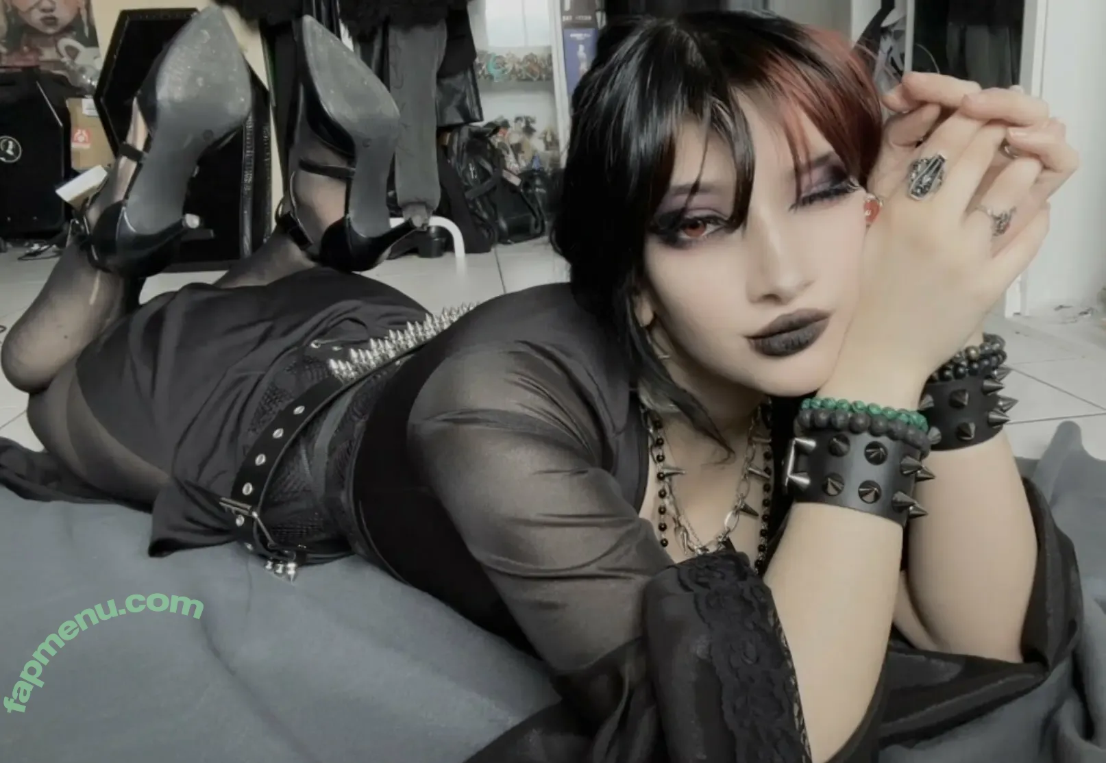 Vampyrisu nude photo #0054 (Kachirisu / Tori)