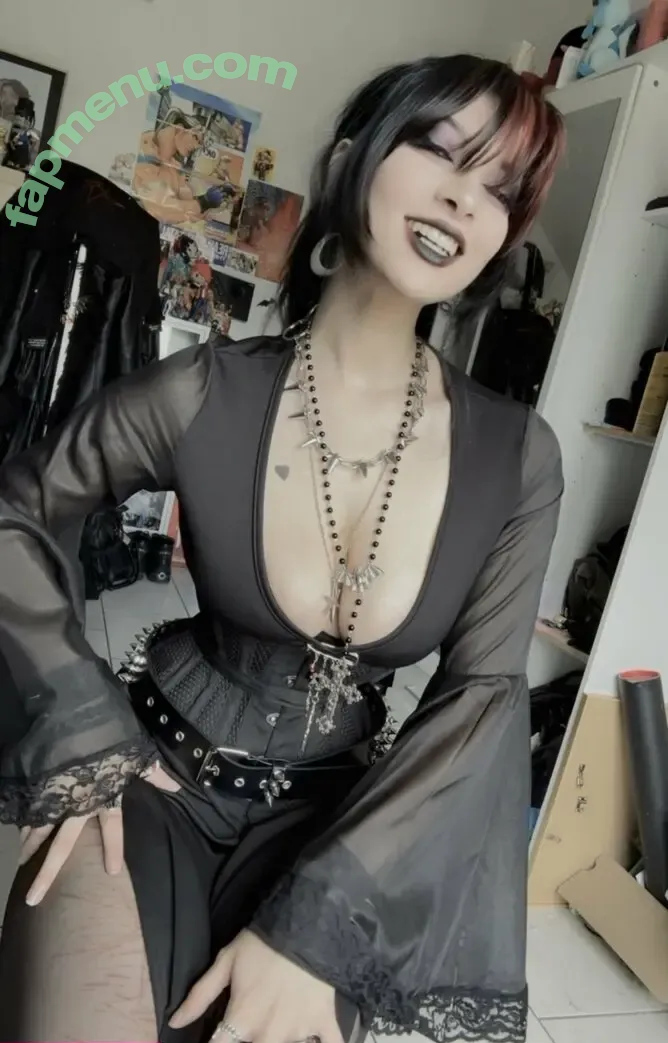 Vampyrisu nude photo #0064 (Kachirisu / Tori)