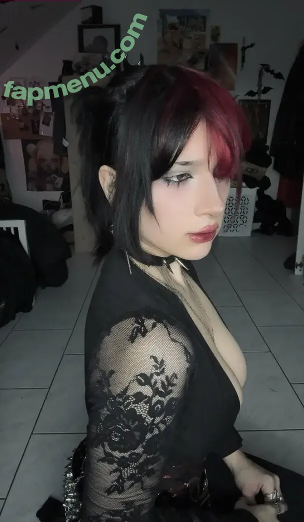 Vampyrisu nude photo #0074 (Kachirisu / Tori)