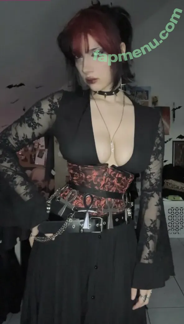 Vampyrisu nude photo #0075 (Kachirisu / Tori)