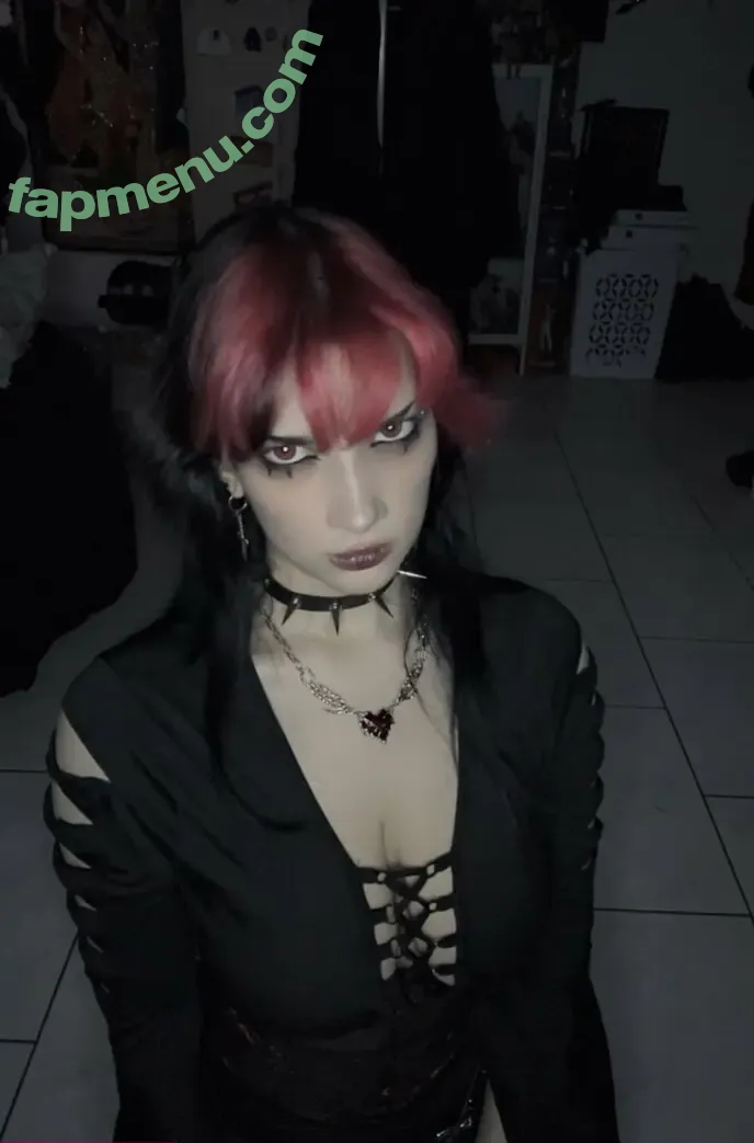 Vampyrisu nude photo #0086 (Kachirisu / Tori)