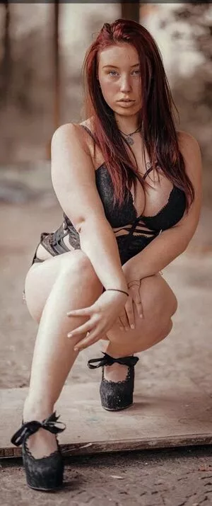 Van.sen / Fanseven / Insta / Van_sen / _tuning.tussi nude photo #0014