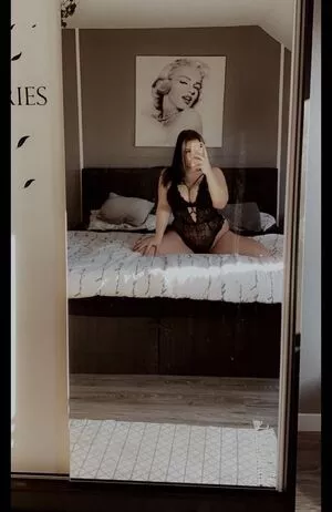 Van.sen / Fanseven / Insta / Van_sen / _tuning.tussi nude photo #0085