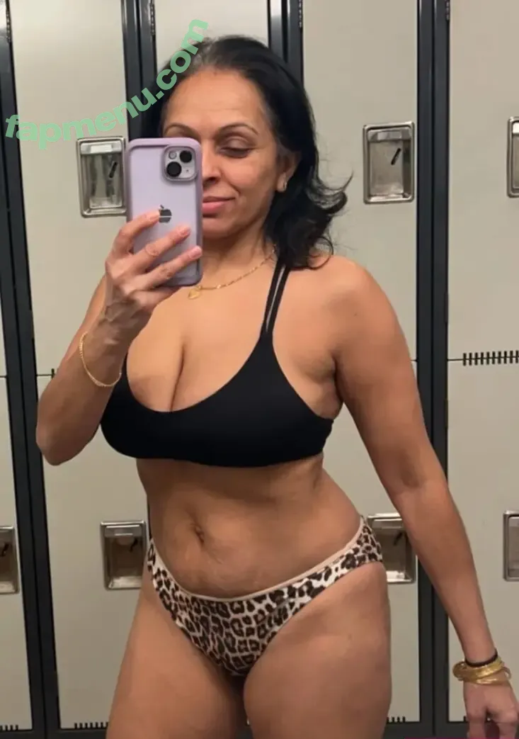 Vancitymami nude photo #0003 (Sunny Naidu)